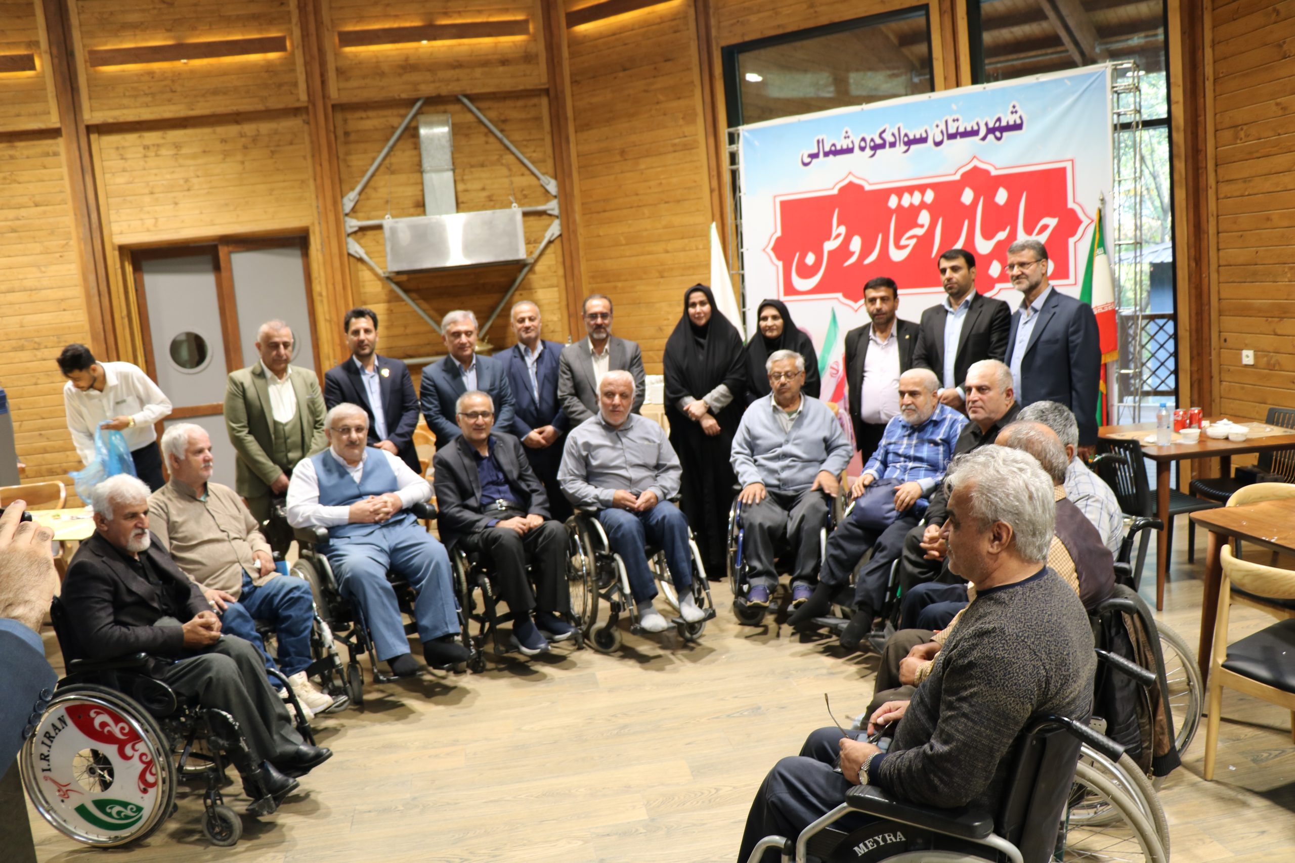 آنجا که دل‌ها به احترام می‌ایستند؛ دیدار با مردانی که تاریخ، ایستادگی را از آنان آموخت